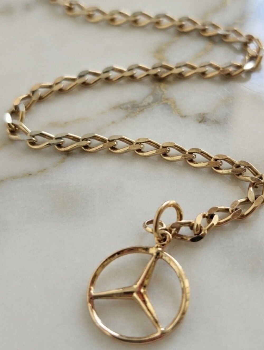 14K Solid Yellow Gold Link Mercedes Charm Bracelet